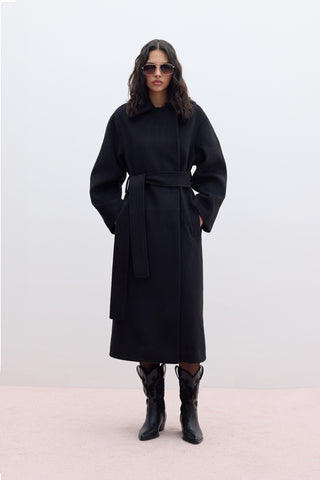 Plain Cachet Coat Black