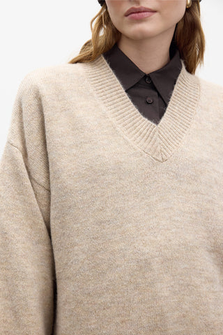 V Neck Knit Sweater Beige