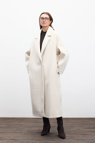 Straight Cut Cachet Coat Beige
