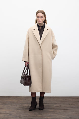 Straight Cut Cachet Coat Camel Beige