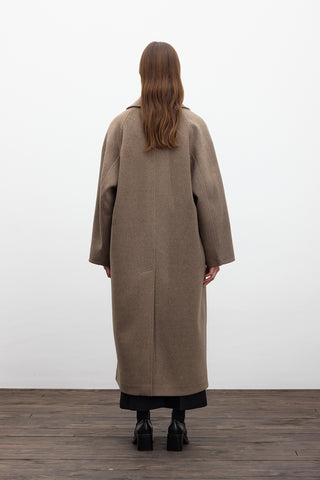 Straight Cut Cachet Coat Ashy Brown