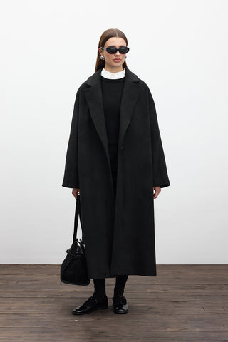 Straight Cut Cachet Coat Black