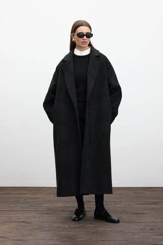 Straight Cut Cachet Coat Black