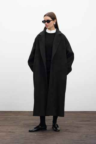 Straight Cut Cachet Coat Black