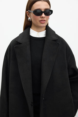 Straight Cut Cachet Coat Black