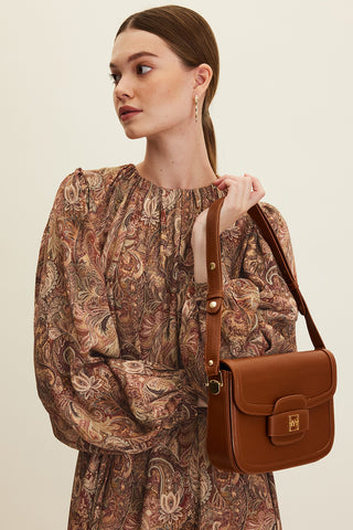 Premium Kapaklı Çanta Taba