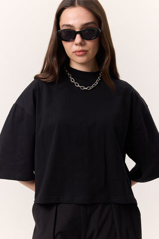 Short-Sleeve Crop T-Shirt Black