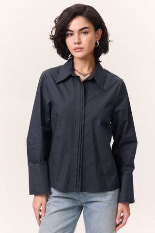Fitted Shirt With Pintuck Detail Navy Blue