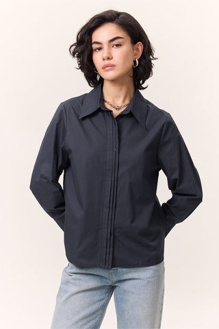 Fitted Shirt With Pintuck Detail Navy Blue
