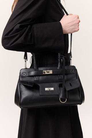 Arte Pocket Detail Shoulder Bag Black