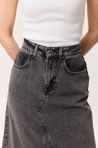 Ruffled-Hem Denim Skirt Black