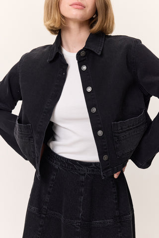 Cropped Denim Shirt Jacket Black
