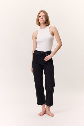 High-Waist Straight-Fit Jeans Black
