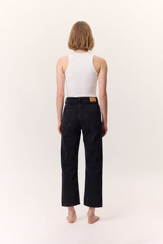 High-Waist Straight-Fit Jeans Black