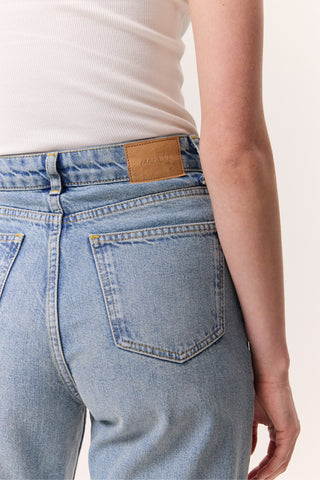 Long-Leg Straight Jeans Blue