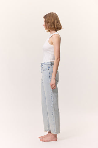 High-Waist Mom-Fit Jeans Ice Blue
