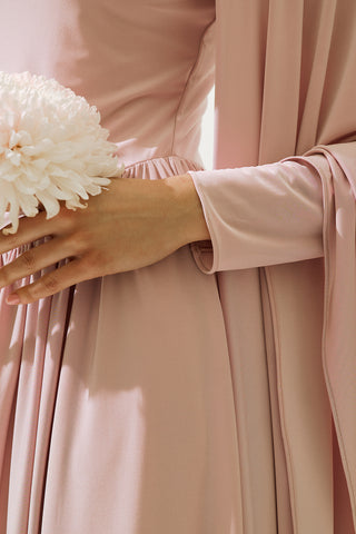 Helsa Evening Dress Powder