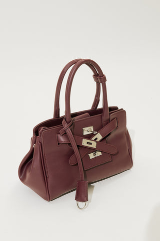 Arte Pocket Detail Shoulder Bag Cherry Red