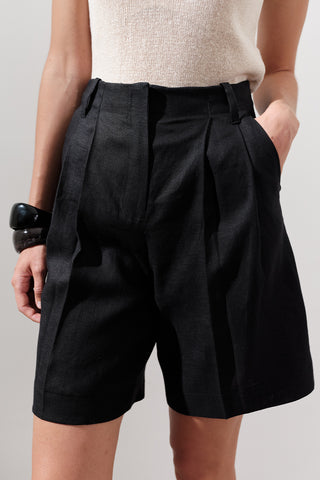 Linen Pleated Bermuda Shorts Black