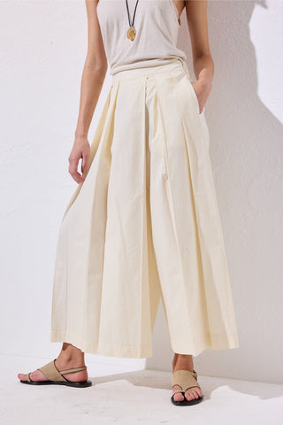 Wide Pleated Trousers Vanilla