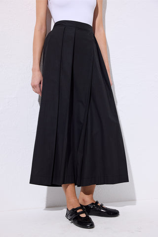 Wide Pleated Trousers Black