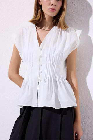 Sleeveless Pleated Blouse Ecru