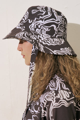 Bucket Hat With String Alea