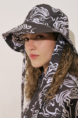Bucket Hat With String Alea