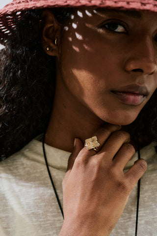 Velindra Spark Statement Ring Standard