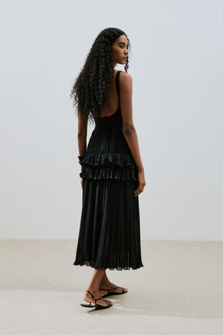 Mila Pleated Tiered Skirt Black