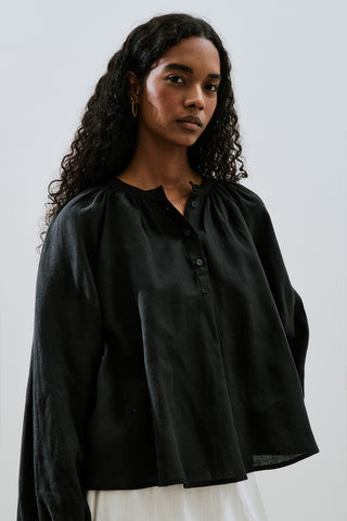 Lightweight Linen Gathered Neck Shirt Black