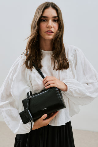 Muse Shoulder Bag Black Truffle