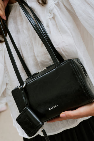 Muse Shoulder Bag Black Truffle