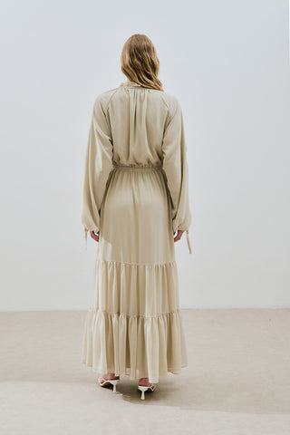 UZUN BÜZGÜLÜ ŞİFON ELBİSE ADAÇAYI