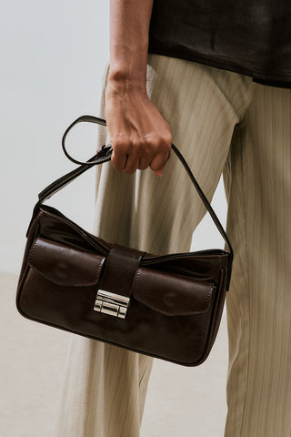 Hondae Buckle Bag Dark Brown