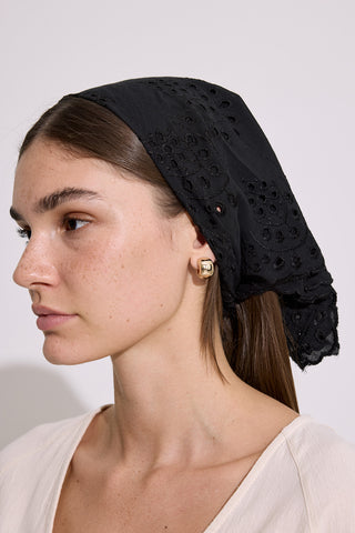 Broderie Scarf Black