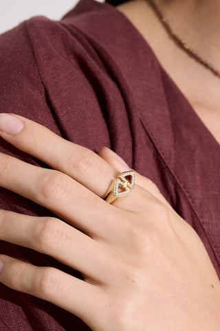 Tresca Triangle Stone Ring Standard