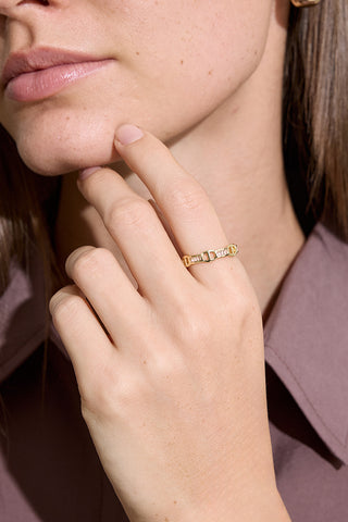 Lush Zircon Chain Ring Standard