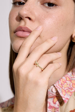 Spiral Zircon Ring Standard