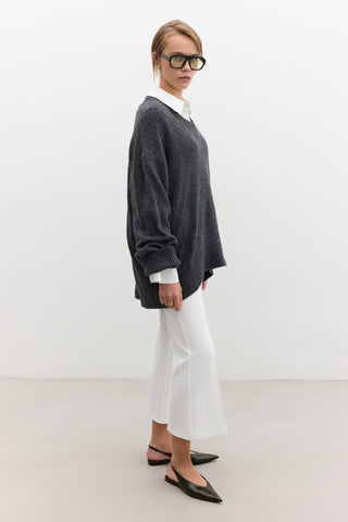 V Neck Knit Sweater Anthracite