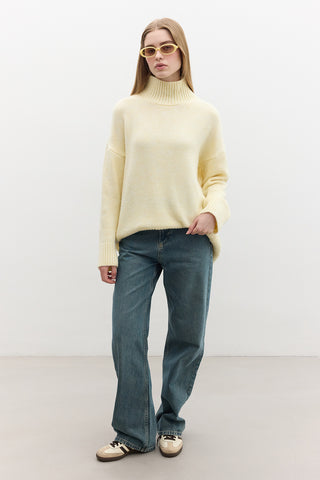 Oversized Soft Sweater Yellow