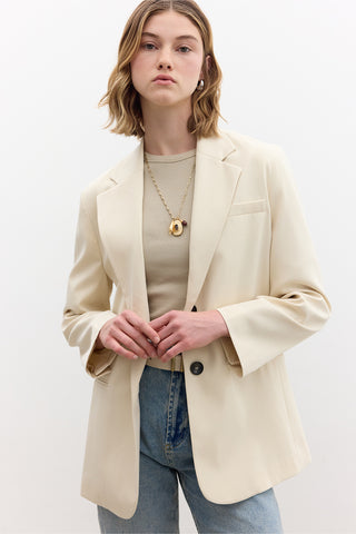 Classic Buttoned Blazer Vanilla