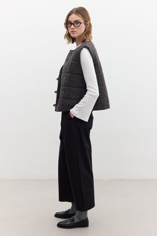 Quilted Fitted Short Vest Anthracite