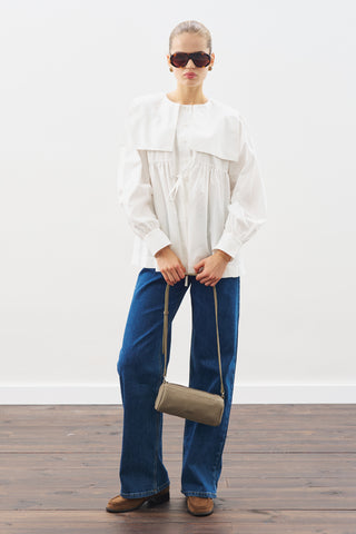 Belted Wide-Collar Shirt Ecru