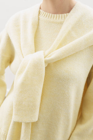 Wide-Collar Knit Scarf Yellow