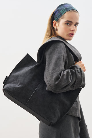 Suede Momo Bag Black