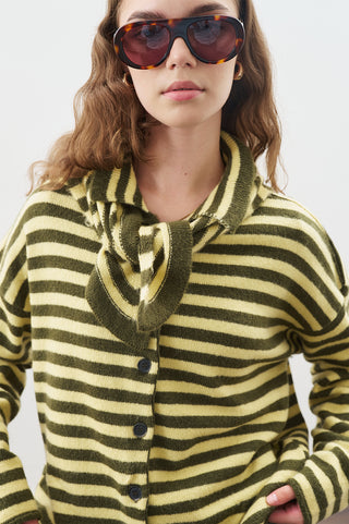 ATKI DETAYLI ÇİZGİLİ HIRKA YEŞİL