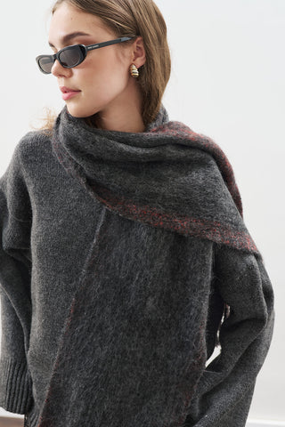 Striped Trim Scarf Anthracite