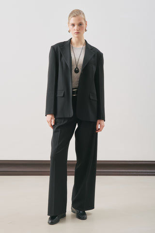 Jun Single-Button Blazer Black