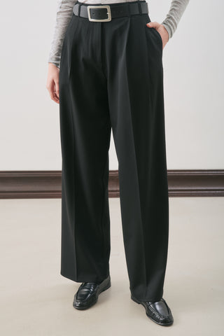 Dina Pleated Trousers Black